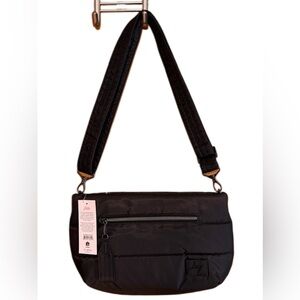 Lug Moonwalk Crossbody Bag NWT Black